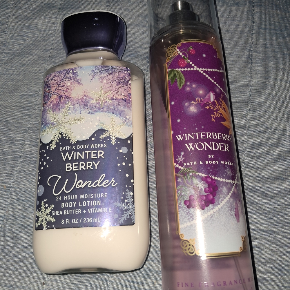 Bath & Body Works Winterberry Wonder Lotion and Mist - Purple and Cream